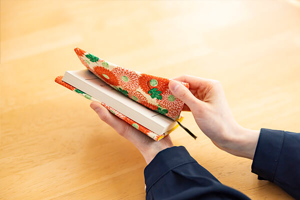 �ȥ֥å����С���